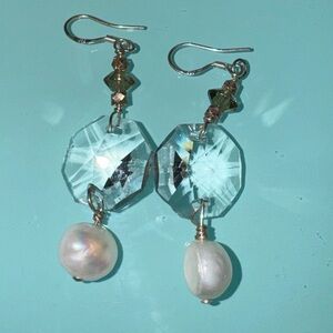 Crystal and fresh water pearl earrings